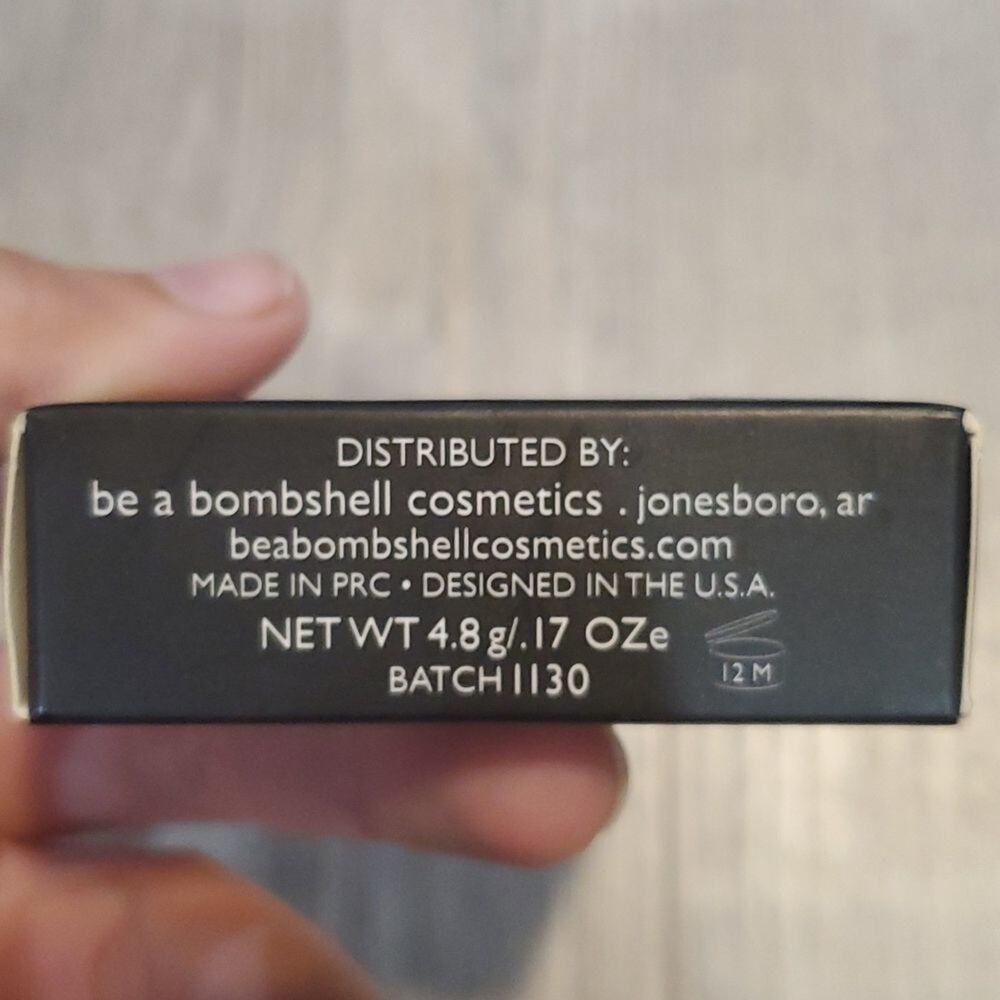 𝅺Be a bombshell cosmetics bora bora eyeshadow - Picture 6 of 6